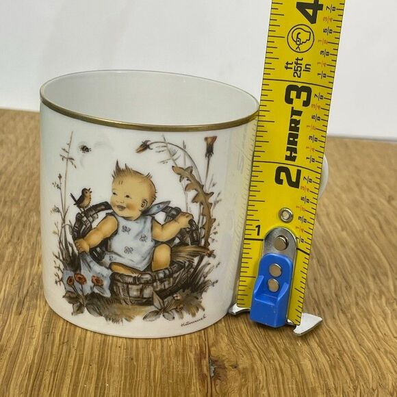Berta Hummel Schmid Bros West Germany 1973 Childs Cup Mug Baby in Basket - Picture 9 of 10
